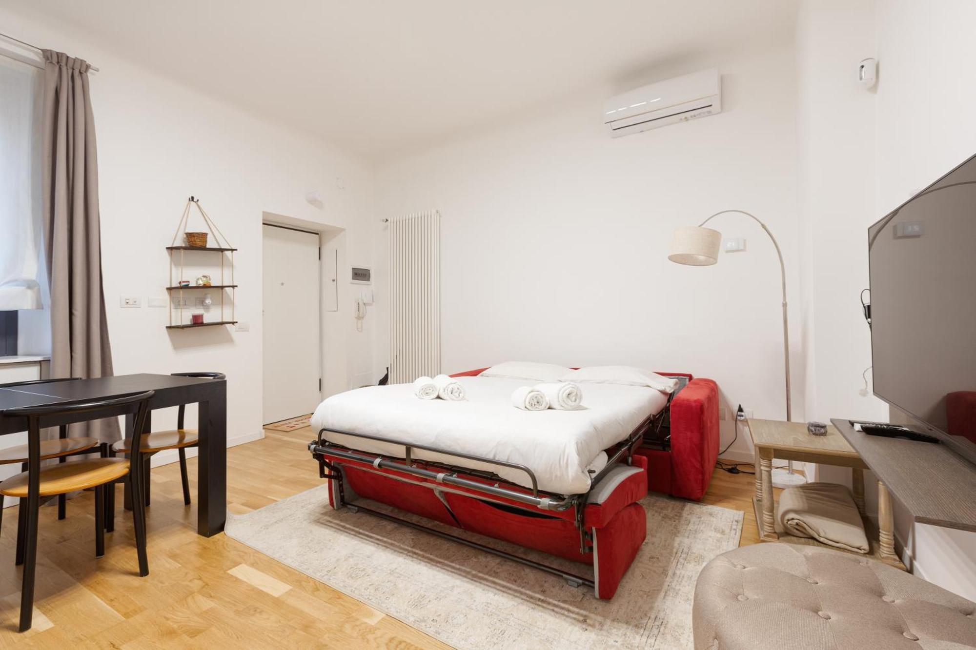 Apartment Darsena Navigli & Porta Genova M2 - Modern Apt! Milan